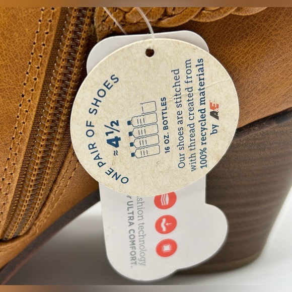 Baretraps Chestnut Booties 8M Vegan Leather Braided Strap Heeled Ankle Boots NWT - Picture 11 of 15